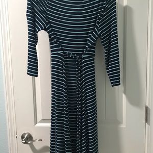 Like New Motherhood Maternity Tie Waist Dress